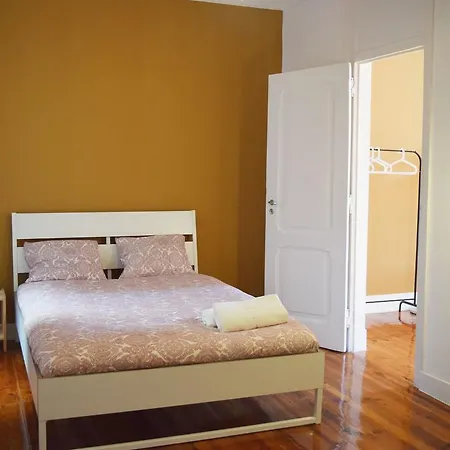 Nations بيت شباب *