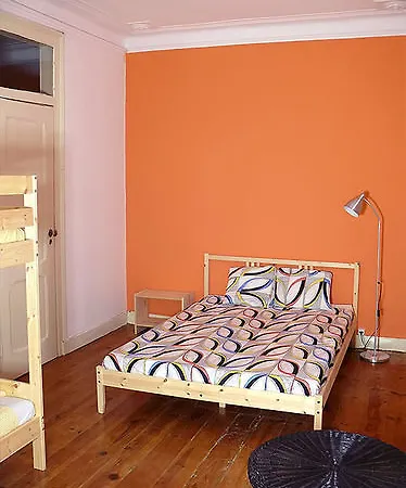 Nations Hostal *