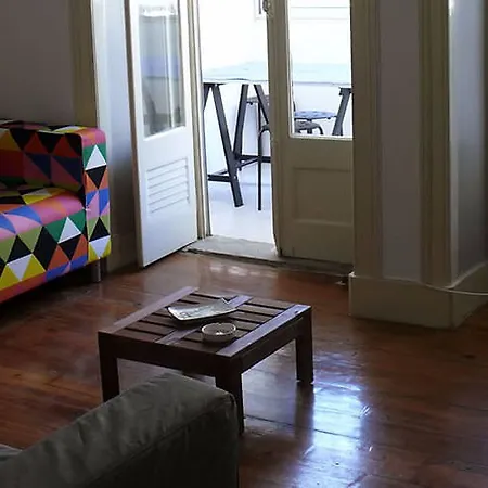 Nations Hostel Lisbon